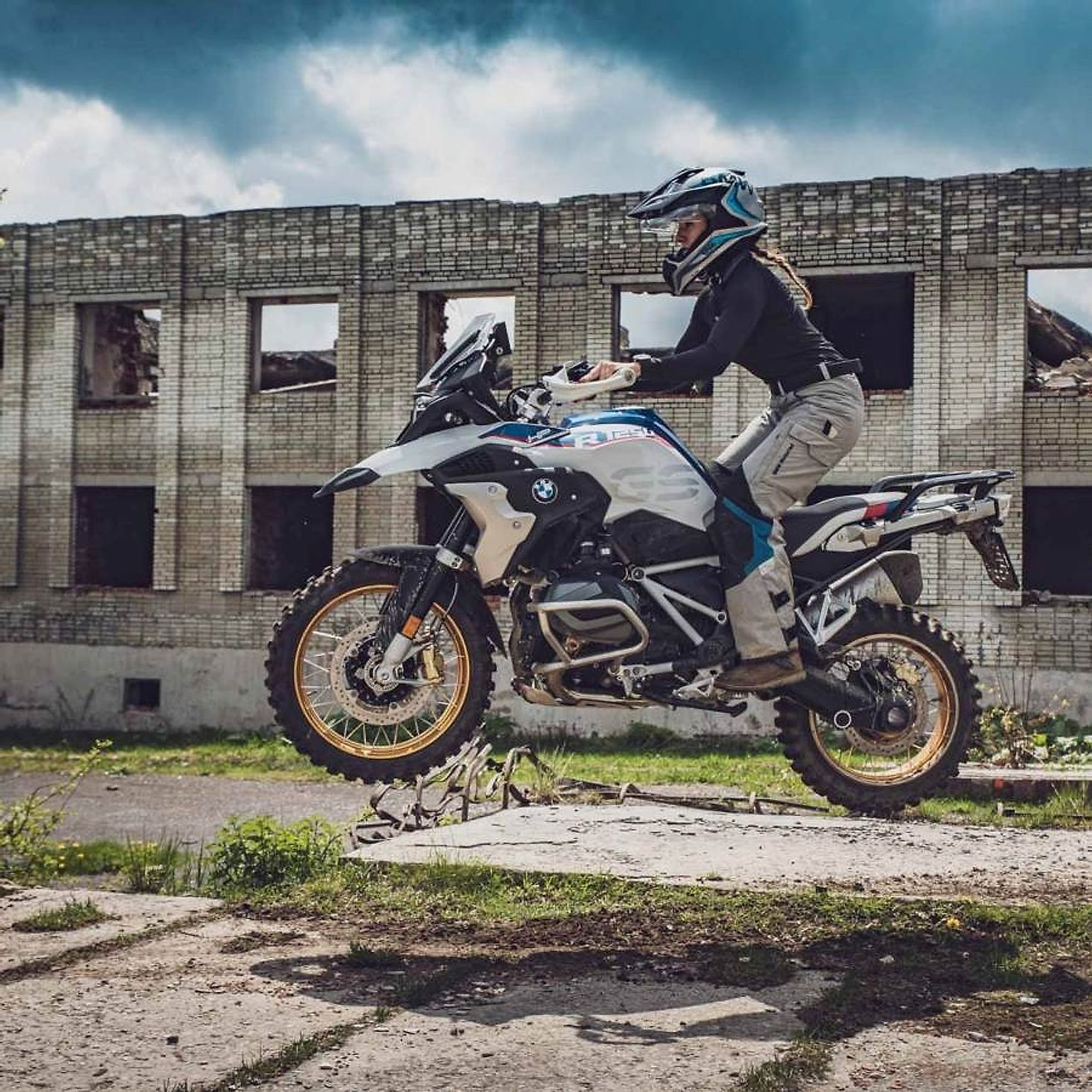 Anna Cardová, lektorka motoškoly Přijďte se projet